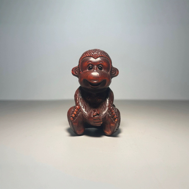 Boxwood carved monkey figurine - огляд і ціна Phone Accessories Market